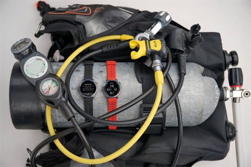 Amazfit Balance 2, Black + Red Silicone strap