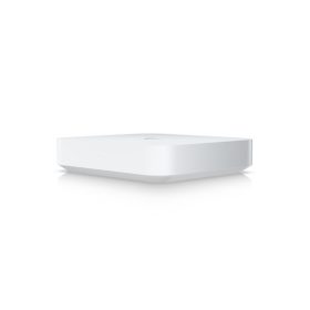 UBiQUiTi Vezetékes Router Gateway  4x2,5Gbit (LAN) + 1x2,5Gbit (WAN), IPS/IDS védelem, OpenVPN, Asztali - UXG-MAX   UBiQUiTi Vezetékes Router Gateway  4x2,5Gbit (LAN) + 1x2,5Gbit (WAN), IPS/IDS védelem, OpenVPN, Asztali - UXG-MAX