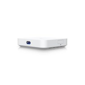 UBiQUiTi Vezetékes Cloud Gateway  4x2,5Gbps (LAN) + 1x2,5Gbps (WAN), IPS routing, OpenVPN, Asztali - UCG-MAX   UBiQUiTi Vezetékes Cloud Gateway  4x2,5Gbps (LAN) + 1x2,5Gbps (WAN), IPS routing, OpenVPN, Asztali - UCG-MAX