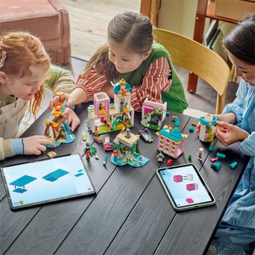 LEGO® | Disney hercegnő Hercegnőkastély és a hercegnők állatkái, játék építőkészlet 43267