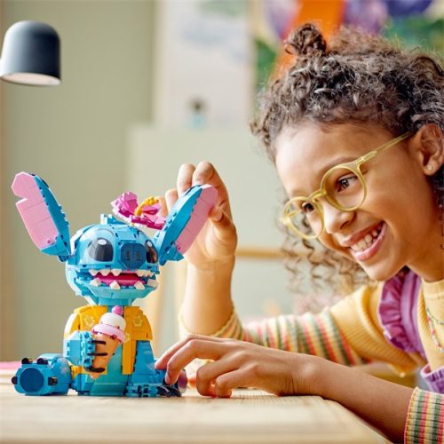 LEGO® | Disney Stitch megépíthető gyermekjátékszett 43249