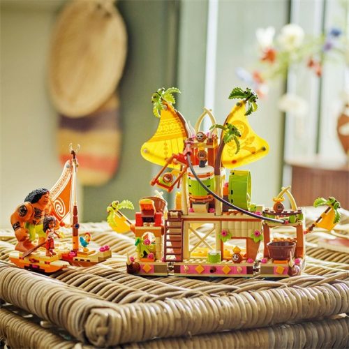 LEGO® | Disney Vaiana 2. A kakamorák hajója, játék építőkészlet 43258