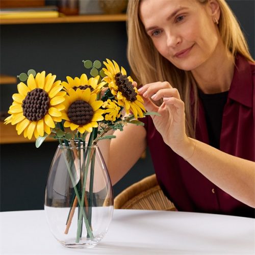 LEGO® Botanicals Napraforgócsokor, Virágdekoráció 11502