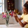 LEGO® Botanicals Rózsaszín virágcsokor, virágdekoráció 10342