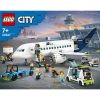 LEGO® City Utasszállító repülőgép 60367