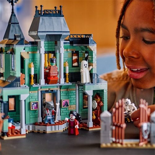 LEGO® Creator 3 az 1-ben Kísértetkastély, házat tartalmazó építőjáték 31167