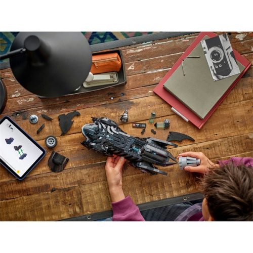 LEGO® DC Batman™: Mindörökké Batman Batmobile™, szuperhősjáték gyerekeknek 76304