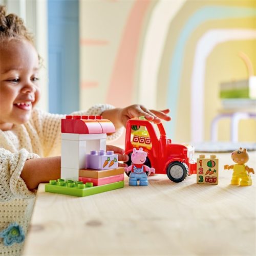 LEGO® DUPLO® Peppa malac Traktor és piac építőkészlet 10468