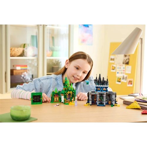 LEGO® Emerald City és a Kiamo Ko kastély, kalandokkal teli ajándék és építőjáték 75689