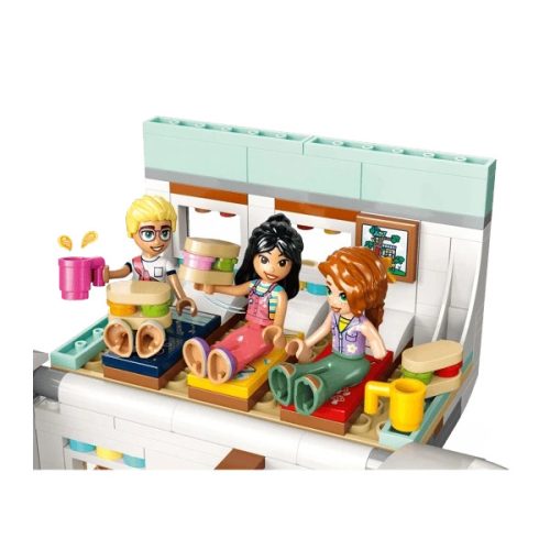 LEGO® Friends Barátság lakóautós kaland, építőszett a vidám történetekhez 42663