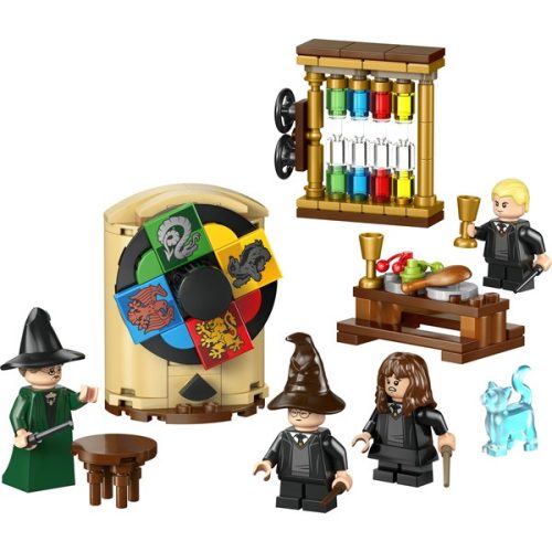 LEGO® Harry Potter™ Roxfort™ kastély: A Teszlek Süveg kiválasztási ceremóniája 76460