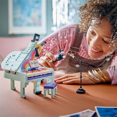 LEGO® Creator Zenés dekoráció cicával 31392