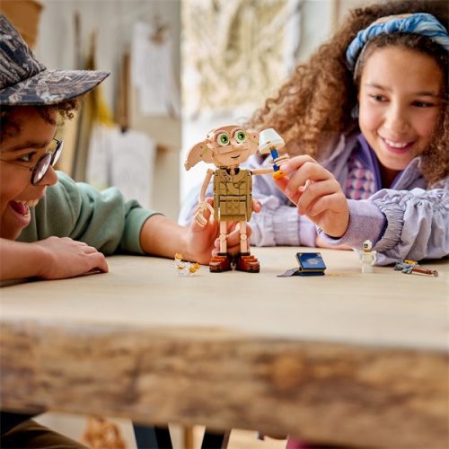 LEGO® Harry Potter™ Dobby, a szabad házimanó 76469