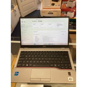   Használt Fujitsu LifeBook 7U14A2 netbook / 12 hónap jótállás