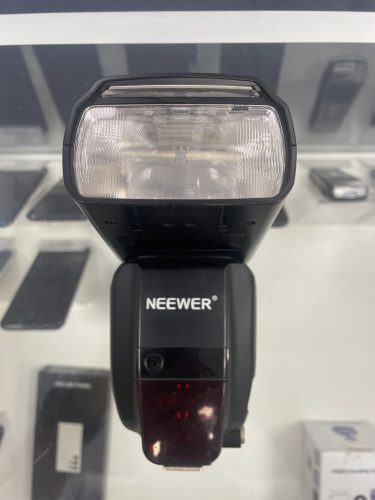 Neewer Speedlite NW600EX-RT vaku